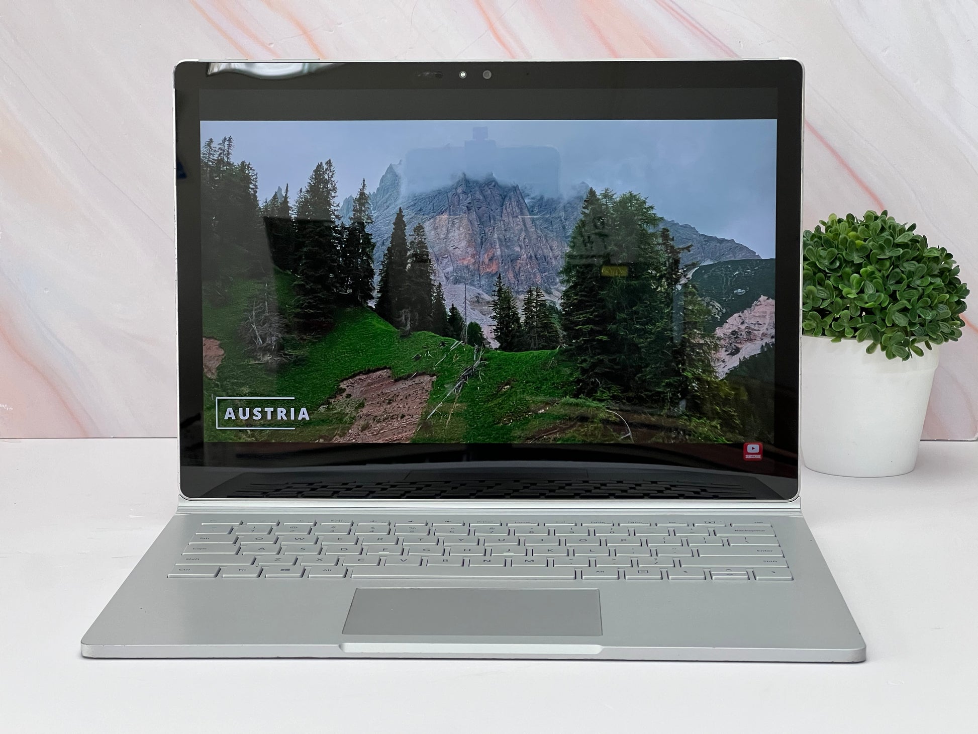 Laptop Microsoft Surface Book Core i5 6ta Gen SSD 240GB | 8GB RAM | Pantalla Táctil