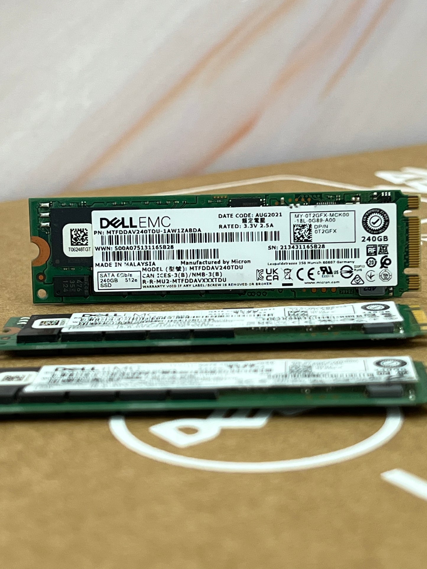 SSD Dell MTFDDAK240TDS EMC Micron | 240GB | M.2 2280 | SATA III 6Gb/s