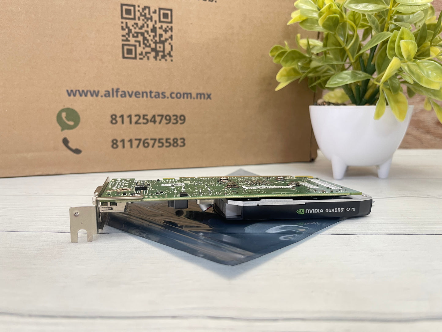 Tarjeta gráfica NVIDIA Quadro K620  2GB DDR3 DisplayPort  DVI
