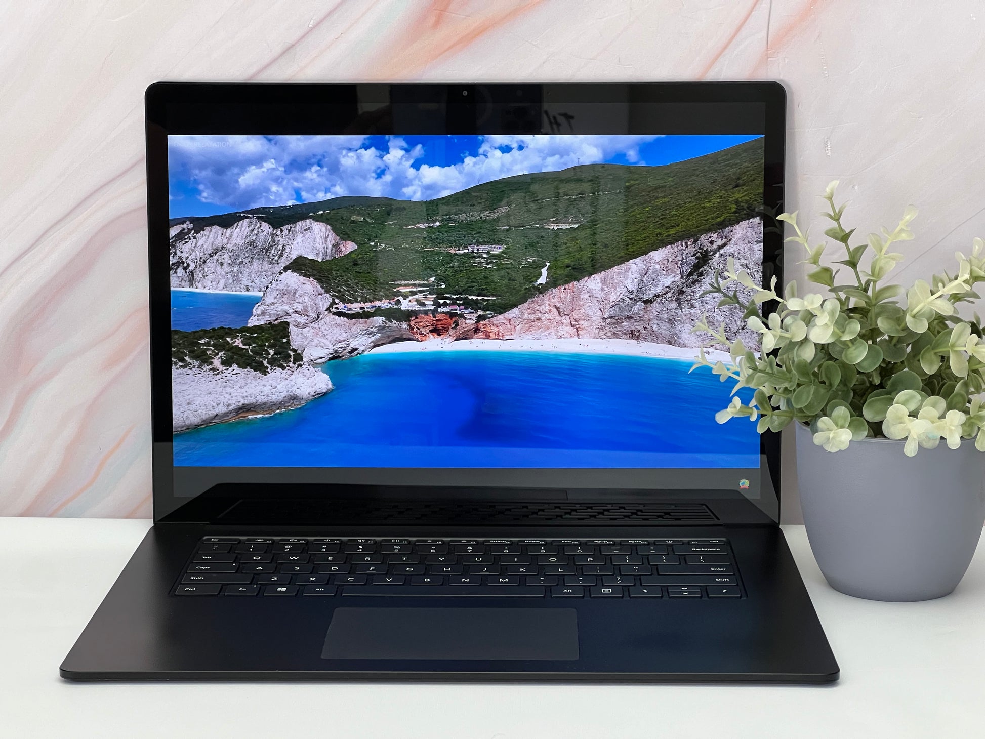 Laptop Microsoft Surface Laptop 3 | Core i7 10ma Gen | SSD 240GB | 16GB RAM | Pantalla Táctil | Clase B