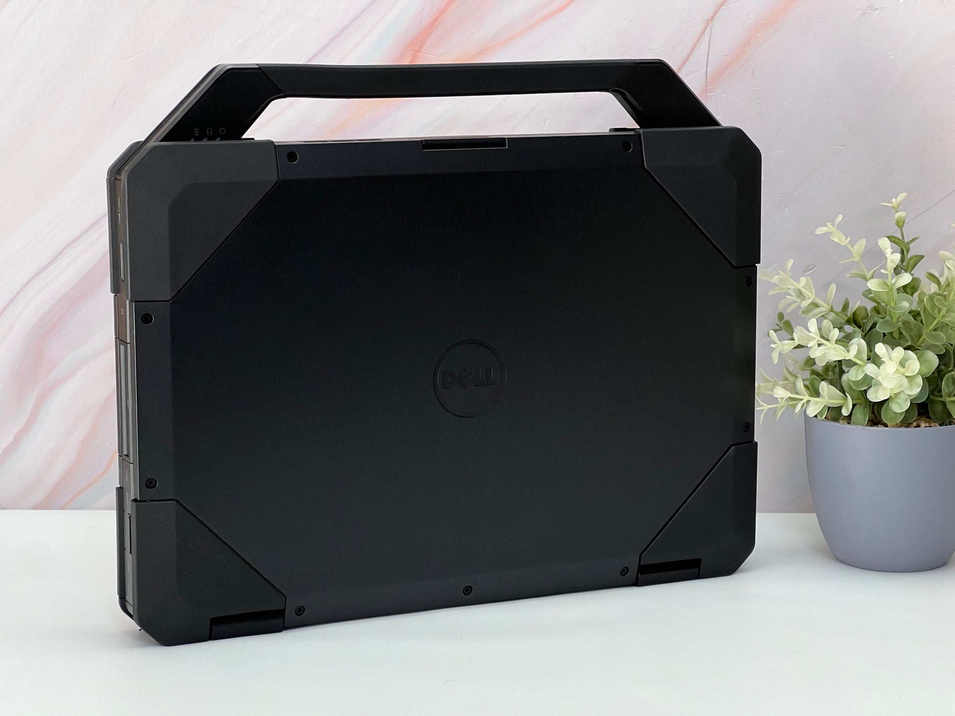 Laptop Dell Latitude Rugged 5414 Core i5 6ta gen SSD 256GB RAM 8GB Pantalla 14" CLASE B