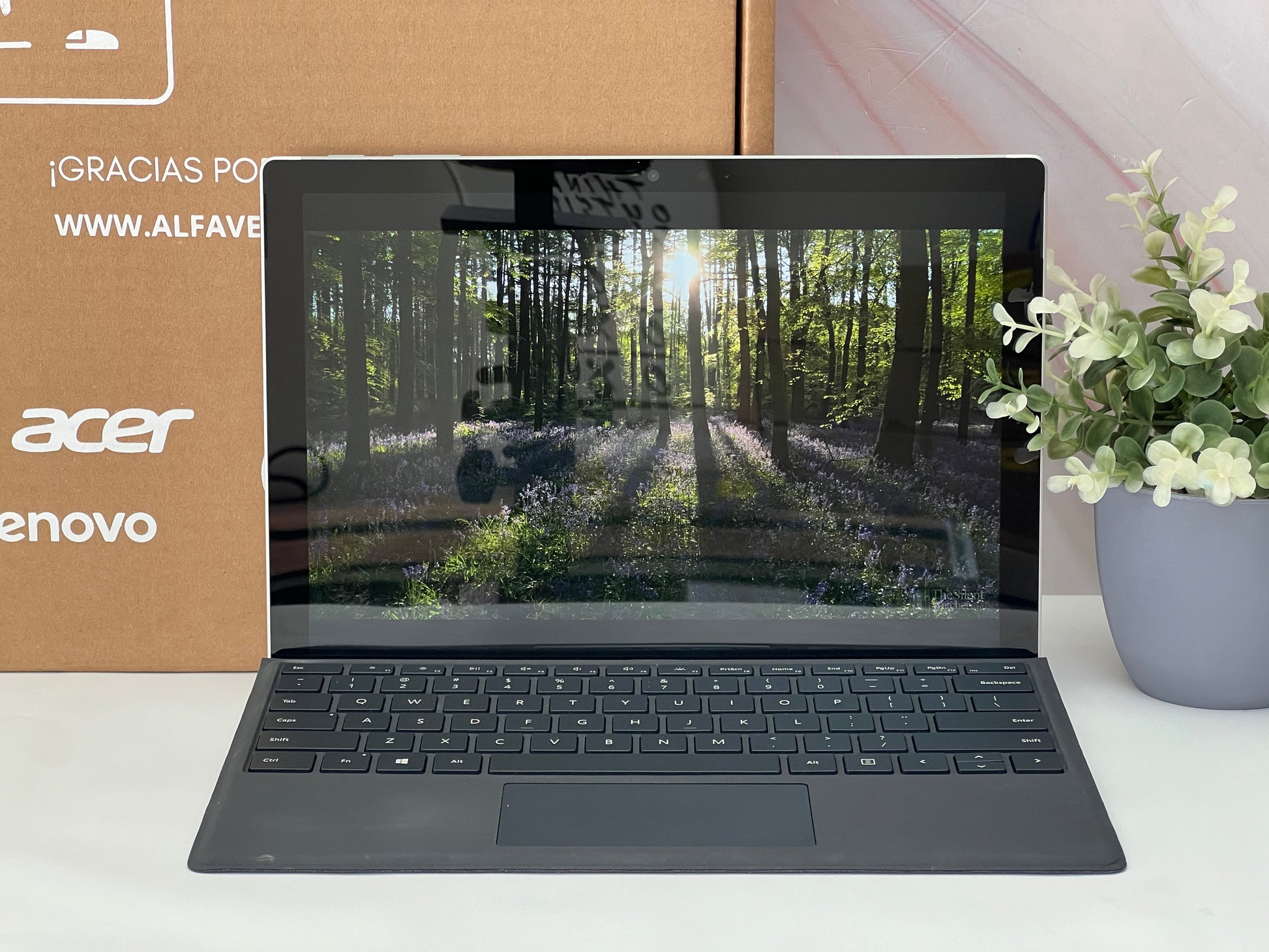 Microsoft Surface Pro 7 | Core i7 10ma Gen | SSD 240GB | 16GB RAM | Pantalla Táctil 12.3" | Windows