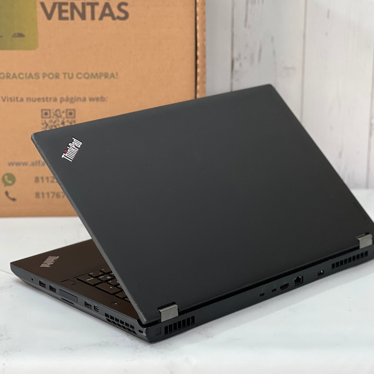Laptop Lenovo ThinkPad P70 | Core i7 6ta Gen | SSD 256GB | 16GB RAM | Tarjeta Quadro M600M 2GB | Pantalla 17.3”  Clase B