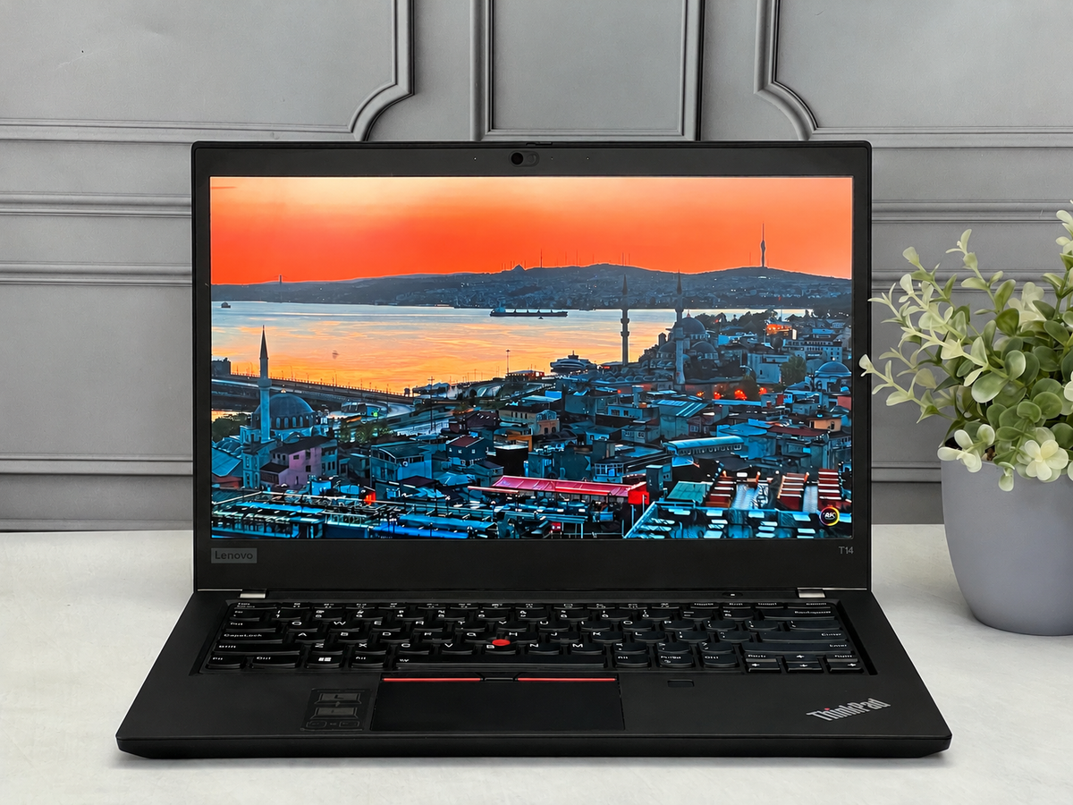 Laptop Lenovo ThinkPad T14 Gen 1 | Core i5 10ma Gen | SSD 240GB | 16GB RAM | Pantalla 14” | Windows 11