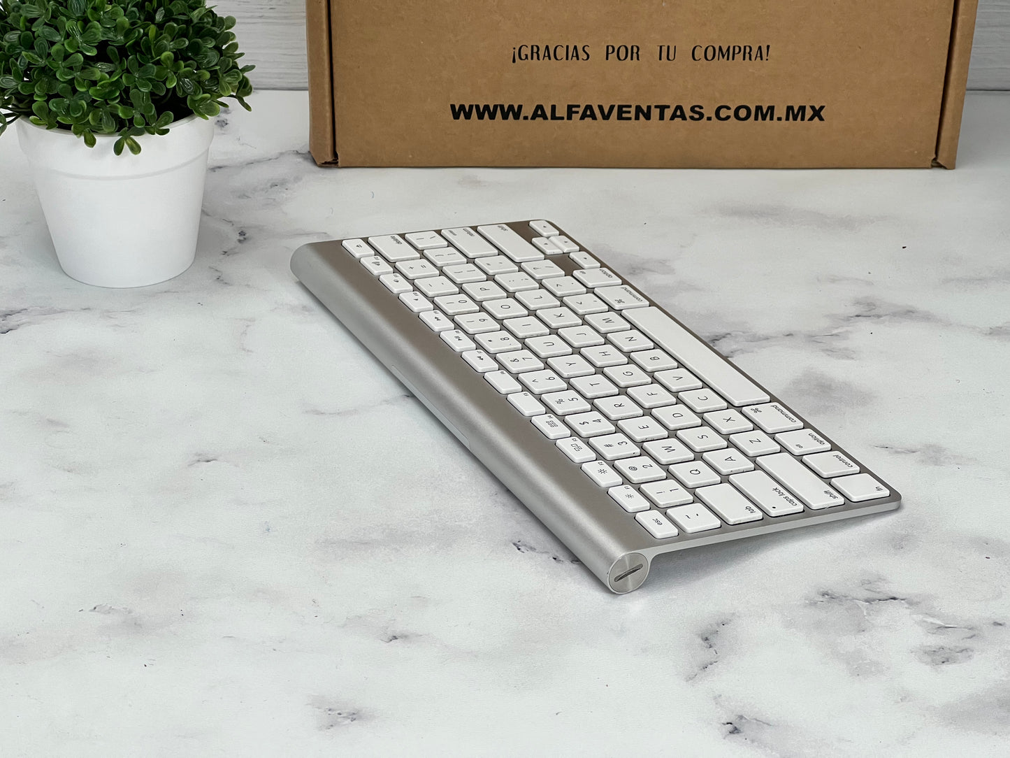Teclado Apple A1314 Original | Inalámbrico | Bluetooth | Wireless