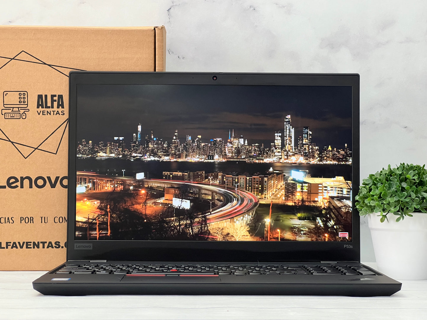 Laptop Lenovo ThinkPad P53s | Core i7 8va Gen | SSD 512GB | 16GB RAM | Tarjeta NVIDIA Quadro P520 2GB | Pantalla 15.6”