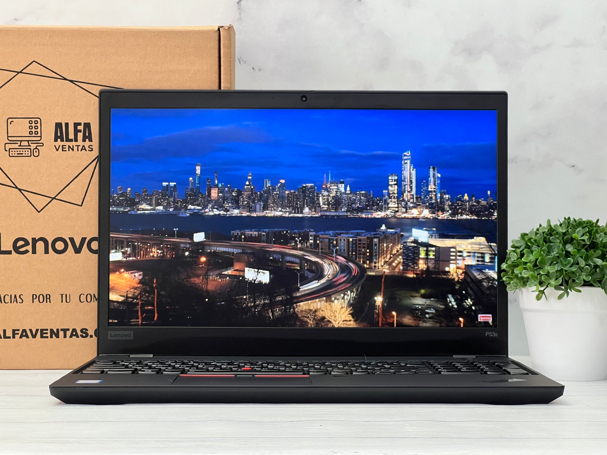 Laptop Lenovo ThinkPad P53s | Core i7 8va Gen | SSD 512GB | 16GB RAM | Tarjeta NVIDIA Quadro P520 2GB | Pantalla 15.6”
