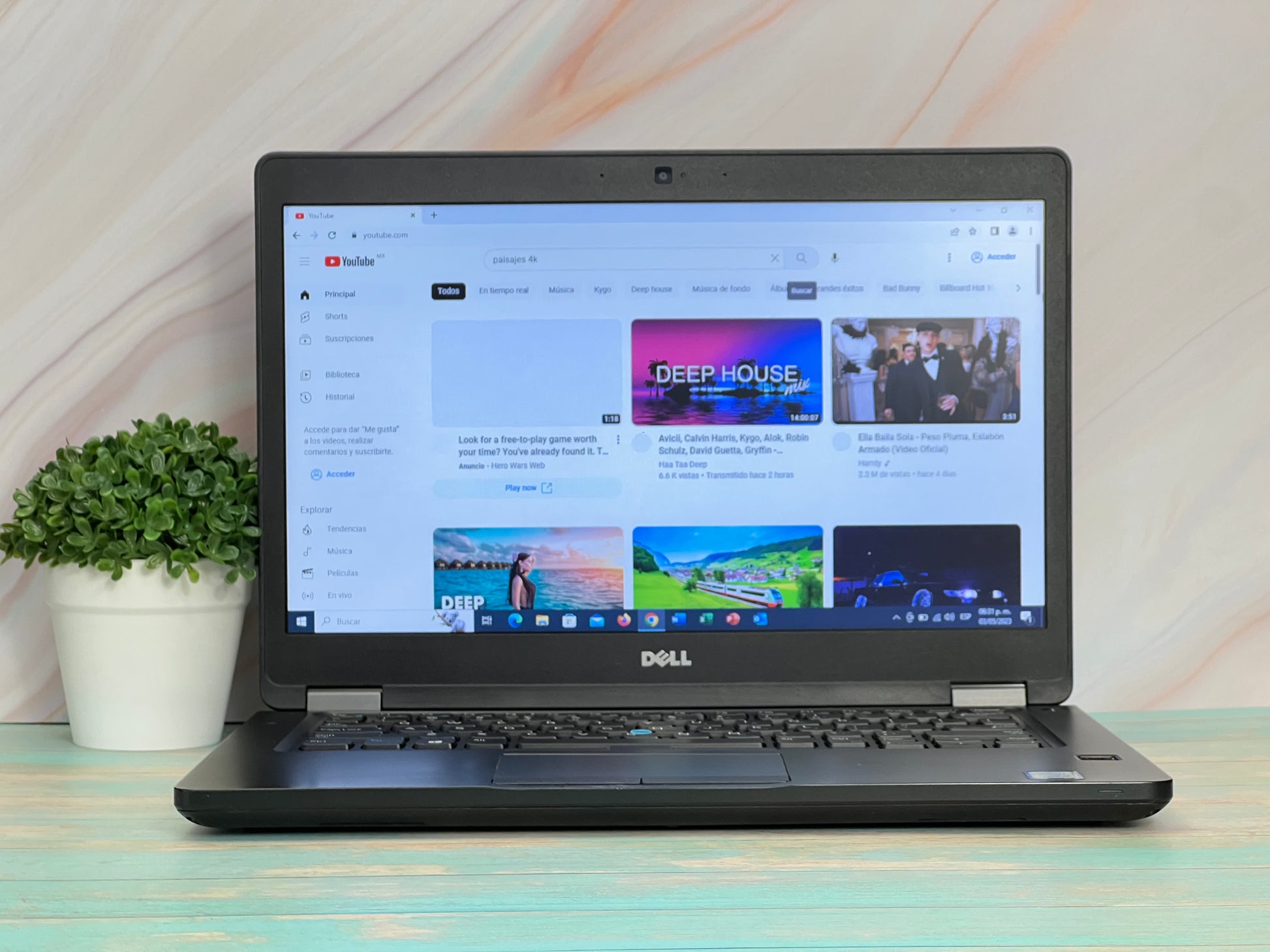 Laptop Dell Latitude 5480 Core i5 7ma Gen SSD 480GB 16GB Pantalla 14" Clase B