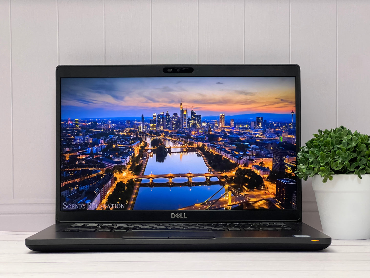 Laptop Dell Latitude 5400 | Core i5 8va Gen | SSD 240GB | RAM 8GB | Pantalla 14"