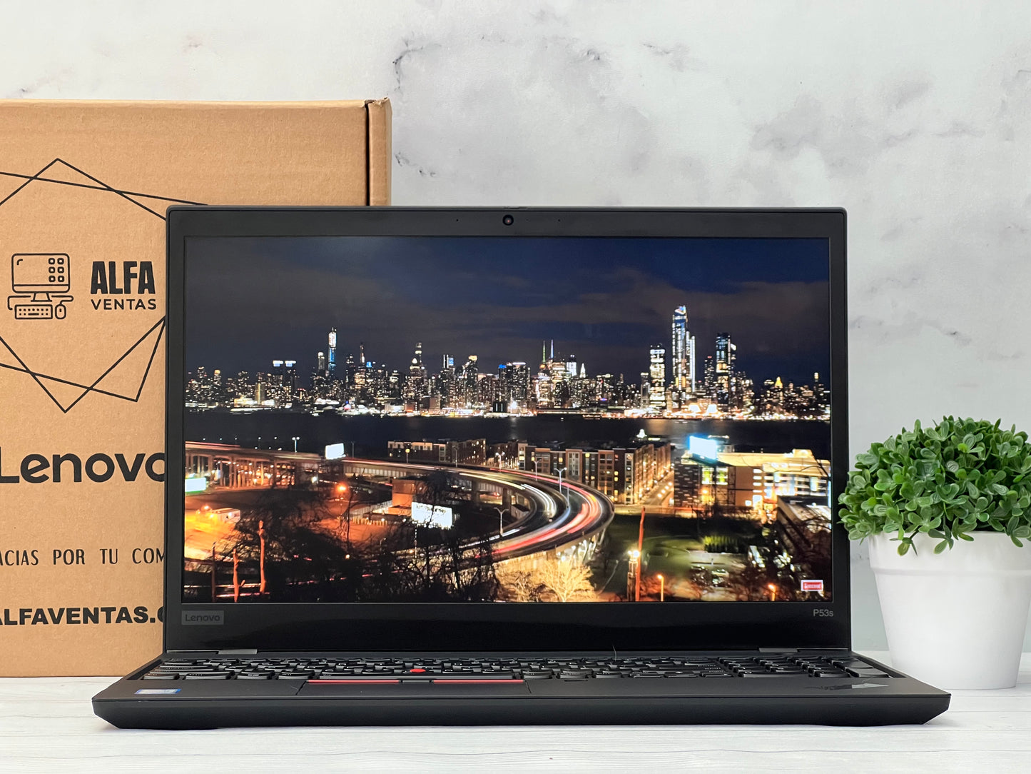 Laptop Lenovo ThinkPad P53s | Core i7 8va Gen | SSD 512GB | 16GB RAM | Tarjeta NVIDIA Quadro P520 2GB | Pantalla 15.6”