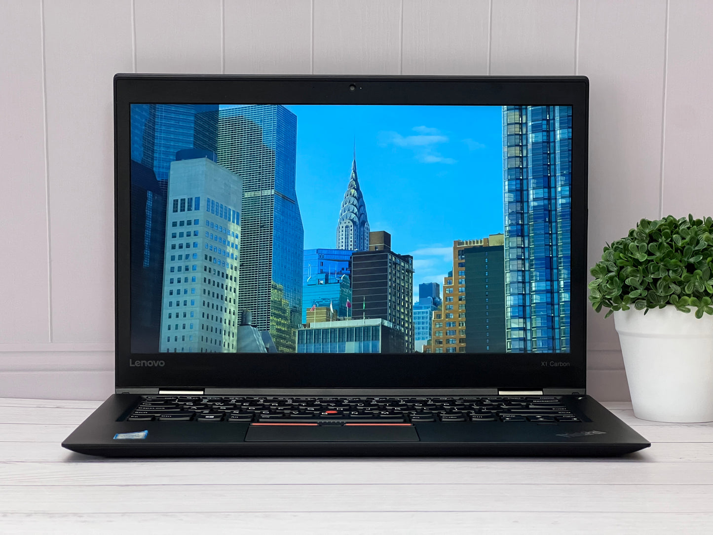 Laptop Lenovo x1 Carbon Core i5 6ta Gen SSD 256GB RAM 8GB DDR4 Pantalla 14" Clase B