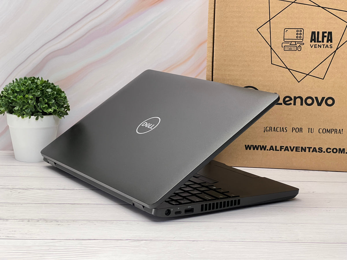 Laptop Dell Latitude 5500 Core i5 8va gen SSD 1TB 16GB RAM Teclado Numerico 15.6"