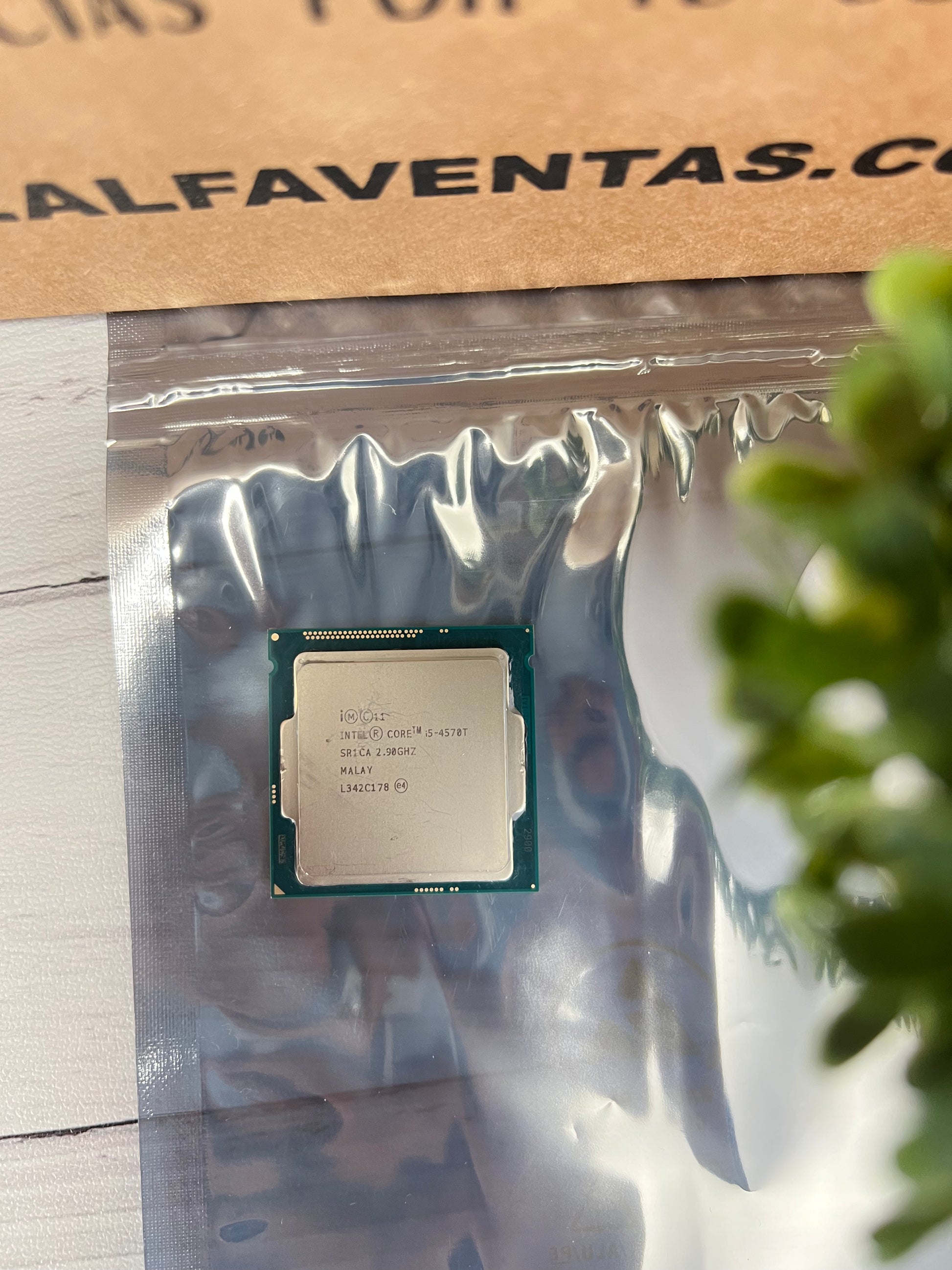 Procesador Intel® Core™ i5-4570T caché de 4 M, hasta 3,60 GHz Gráficos HD Intel® 4600 LGA1150