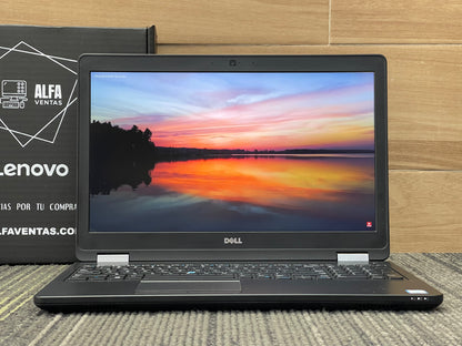 Laptop Dell Precision 3520 Core i7 7ma gen SSD 480GB 16GB RAM Pantalla 15.6" QUADRO M620 2GB Clase B