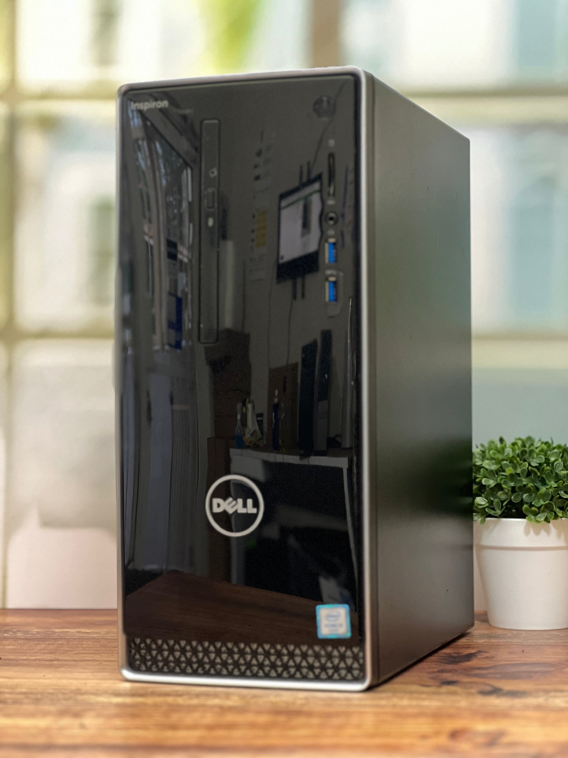 CPU Dell Inspiron 3650 MT | Core i5 6ta Gen | SSD 512GB | RAM 16GB | Tarjeta de Video Radeon 2GB
