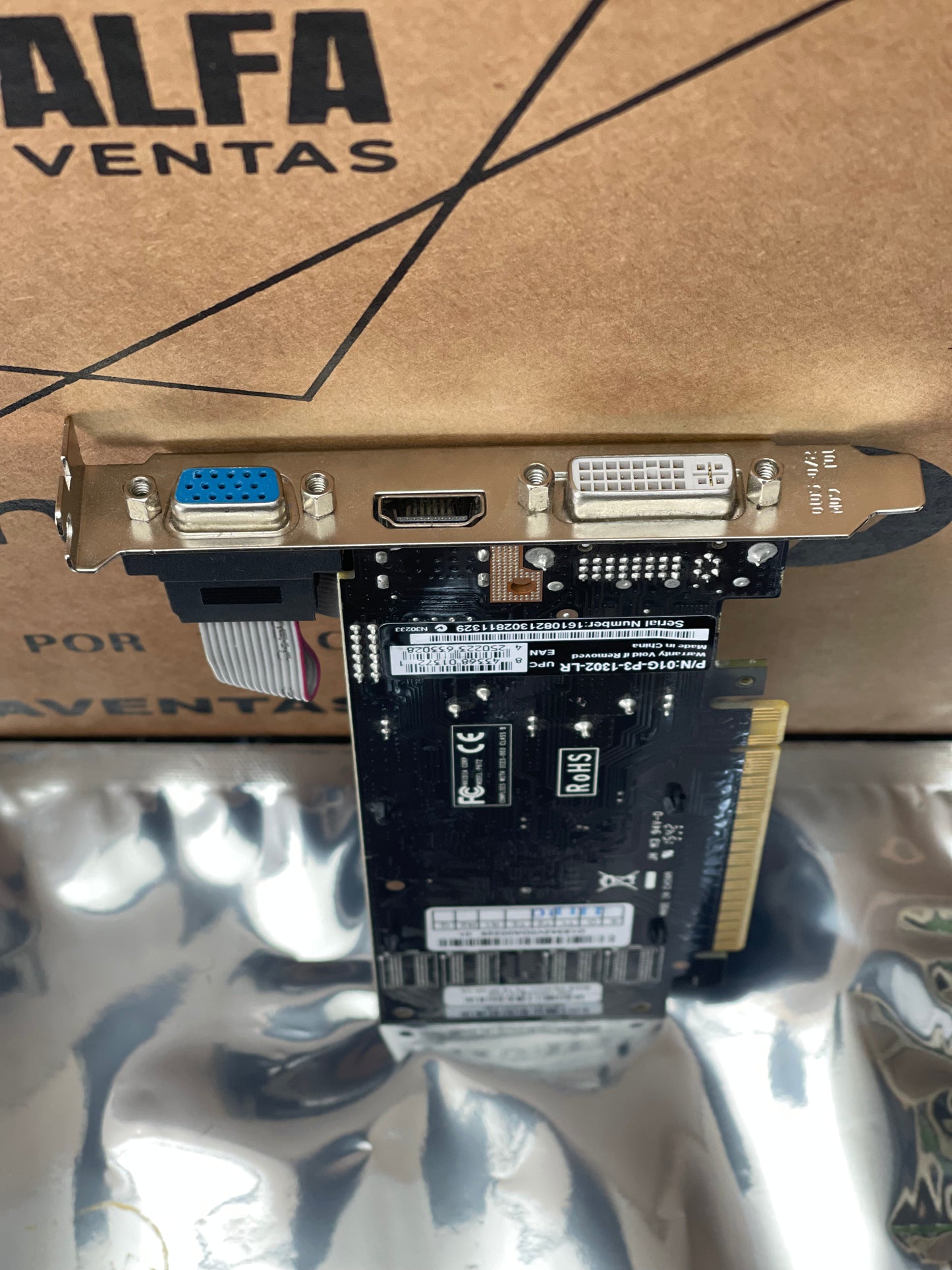 Tarjeta Gráfica NVIDIA GeForce 400s 1GB alto perfil, VGA-DVI-HDMI