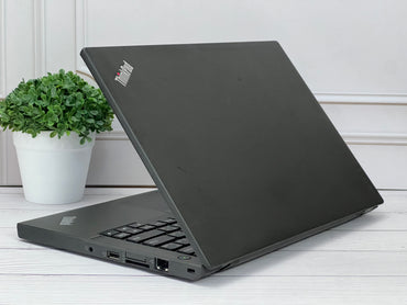 Laptop Lenovo ThinkPad X260 | Core i5 6ta Gen | SSD 256GB | 8GB RAM DDR4 | Pantalla 12.5” | Clase B