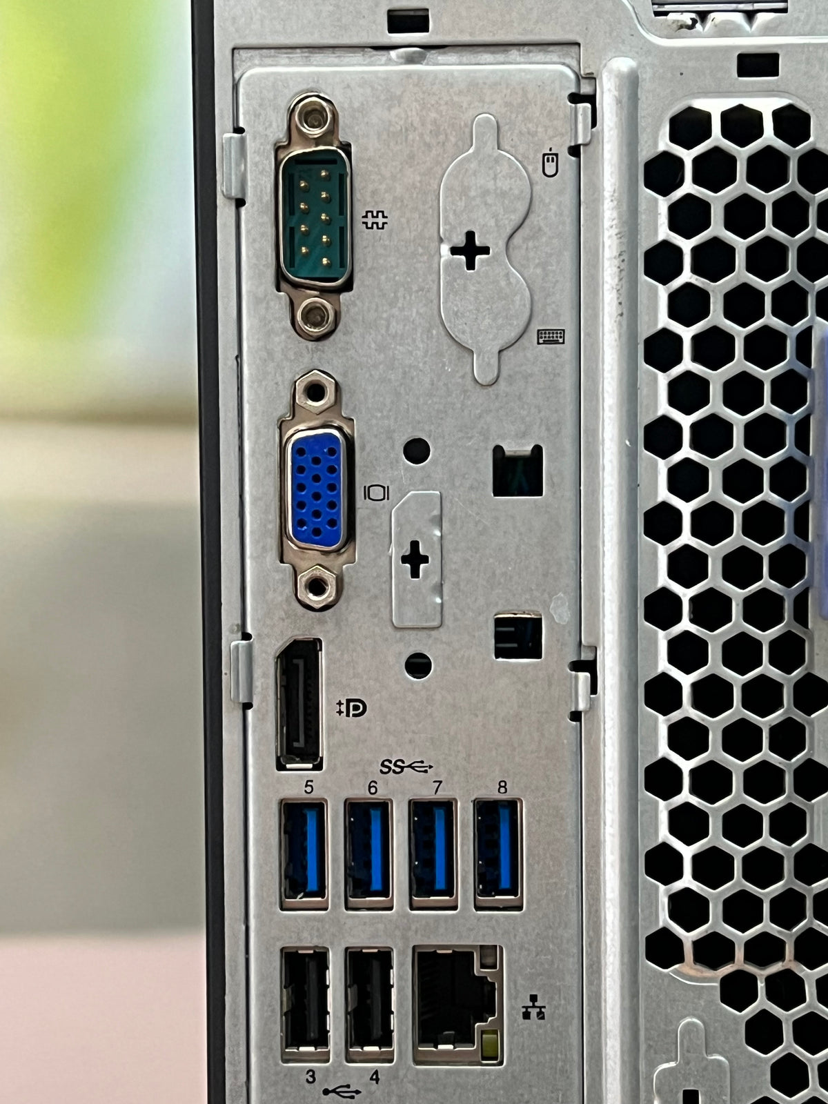 CPU Lenovo Thinkcentre M92p Core i5 3ra Gen SSD 240GB RAM 8GB DDR3 W10
