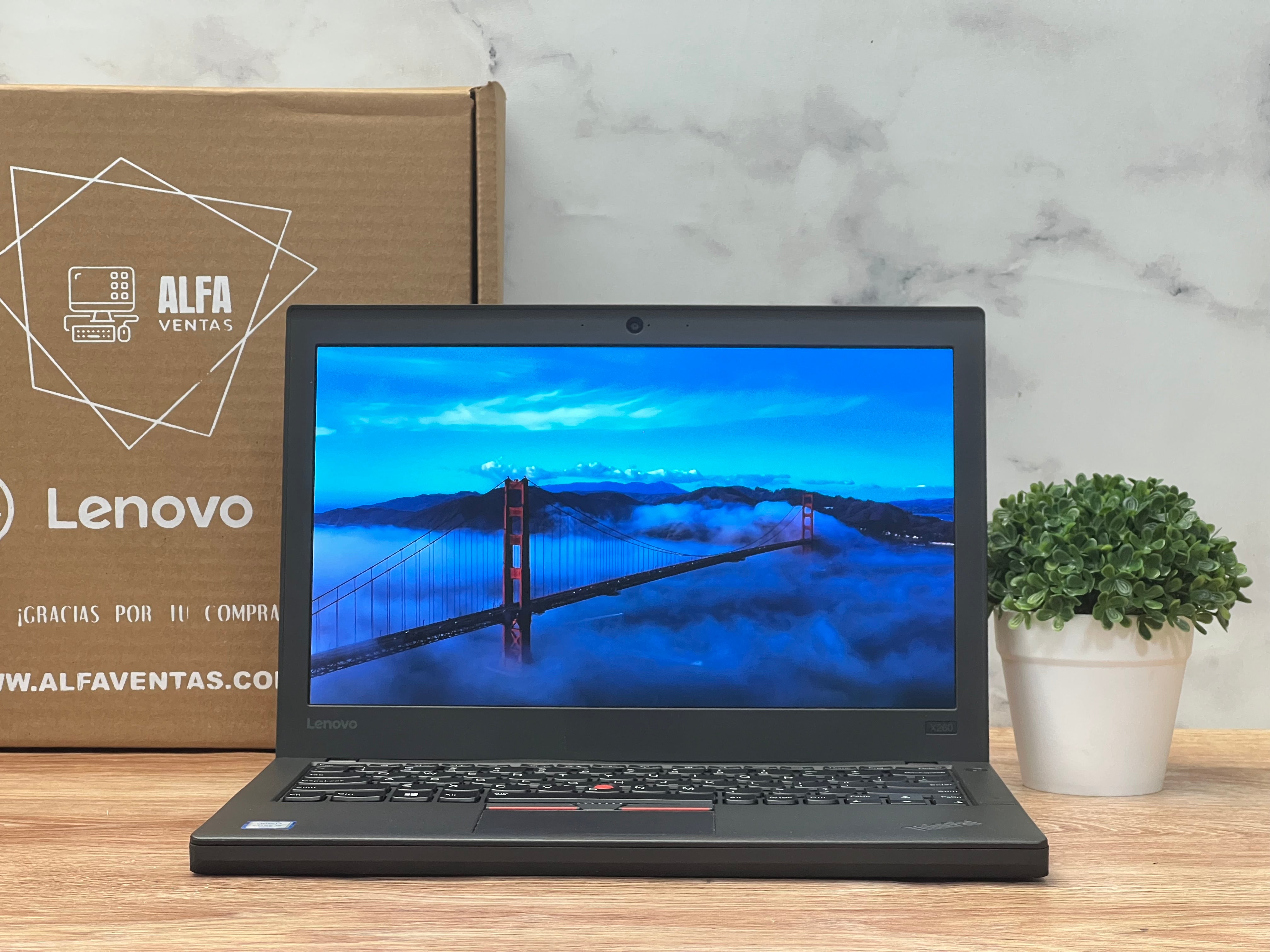 Laptop Lenovo Thinkpad x260 Core i5 6ta gen SSD 240GB RAM 8GB