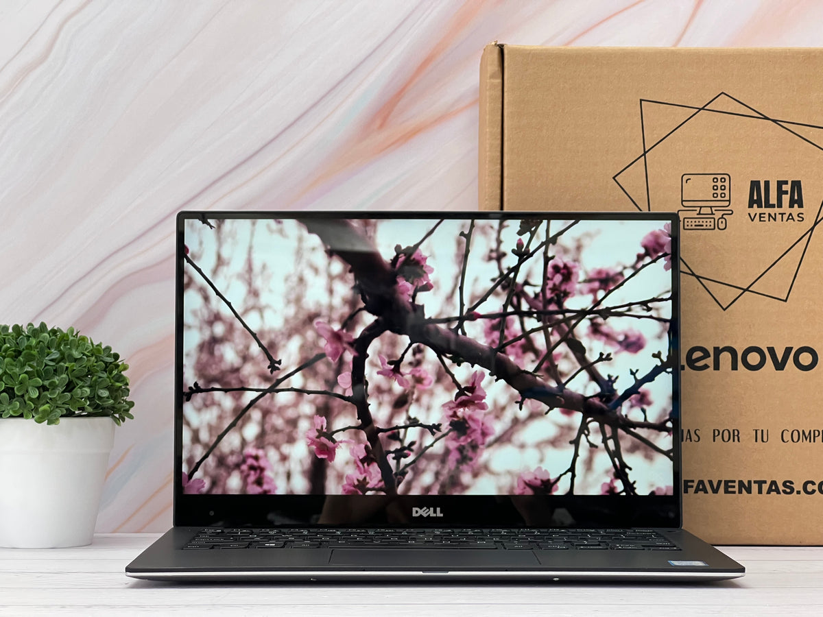 Laptop Dell XPS 13 9360 Core i7 7ma Gen 2.70 GHz pixel RAM8GB SSD 256GB