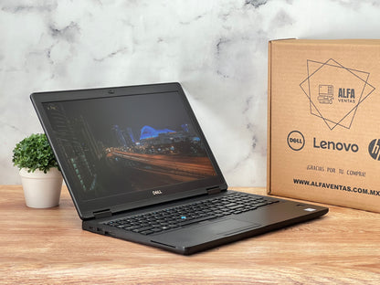 Laptop Dell Precision 3520 Core i7 7ma gen SSD 480GB 16GB RAM Pantalla 15.6" QUADRO M620 2GB Clase B