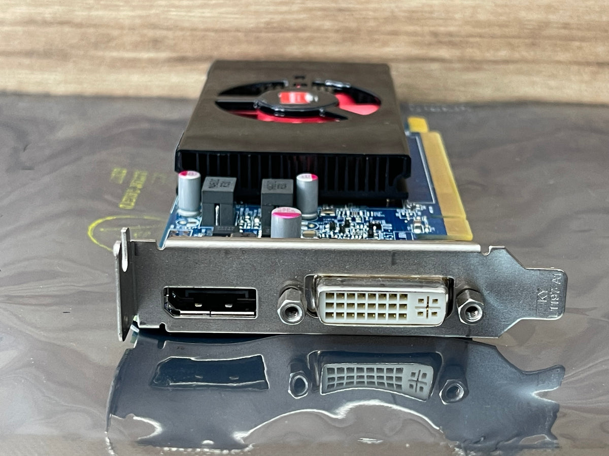 Tarjeta Gráfica AMD Radeon TM R5 240 1GB bajo perfil, DisplayPort-DVI
