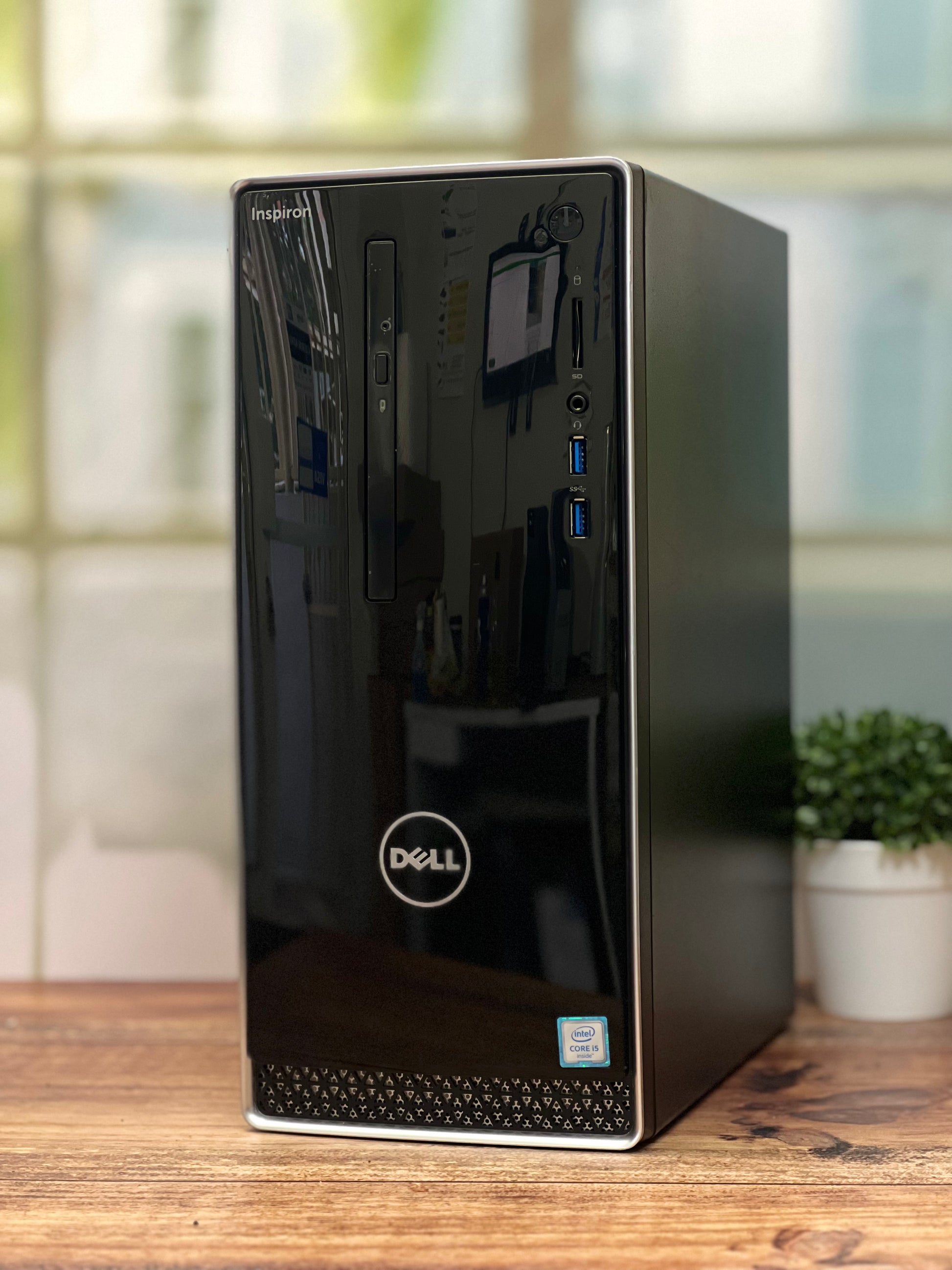 CPU Dell Inspiron 3650 MT | Core i5 6ta Gen | SSD 512GB | RAM 16GB | Tarjeta de Video Radeon 2GB