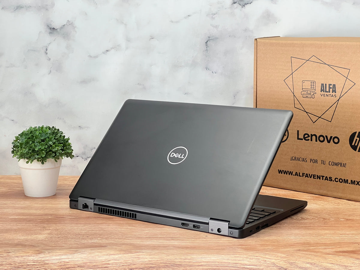 Laptop Dell Precision 3520 Core i7 7ma gen SSD 480GB 16GB RAM Pantalla 15.6" QUADRO M620 2GB Clase B