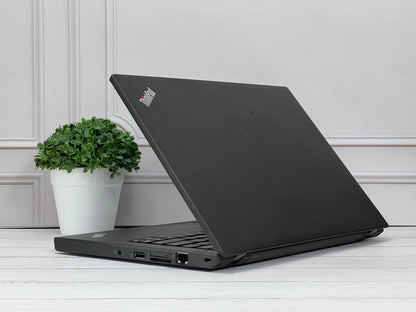 Laptop Lenovo ThinkPad X260 | Core i5 6ta Gen | SSD 256GB | 8GB RAM DDR4 | Pantalla 12.5” | Clase B